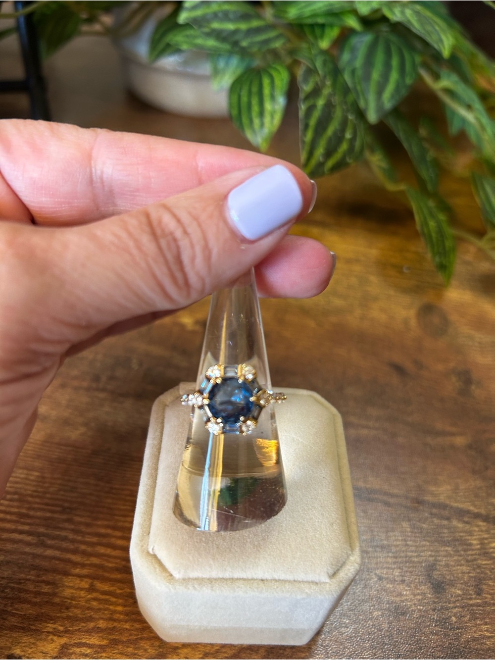 Bomb Party OG “The Gwen Ring”, Gold, Size 7